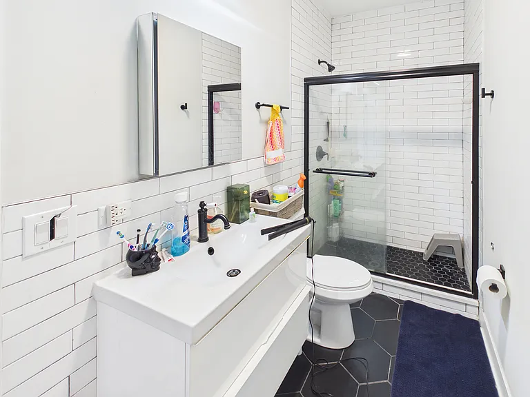 2244 W 23rd Pl #3E — Photo 26