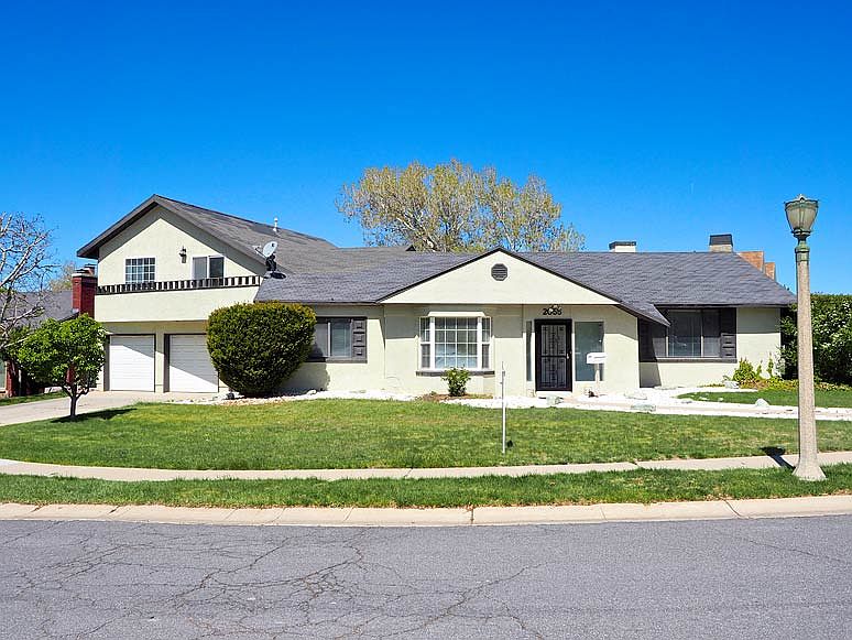 1st image of 2055 E Princeton Dr