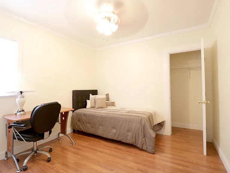 431 S Beech St #22 — Photo 9