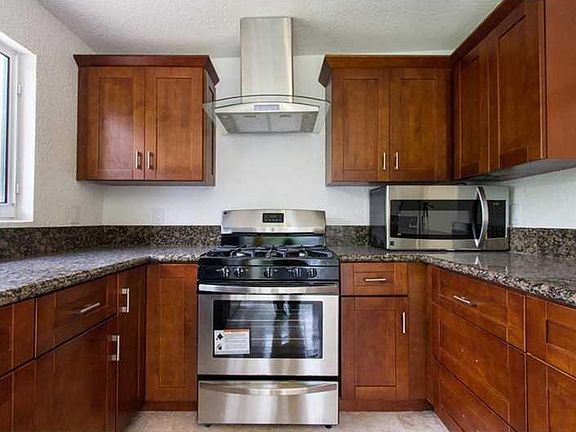 2nd image of 9592 NW 26th St