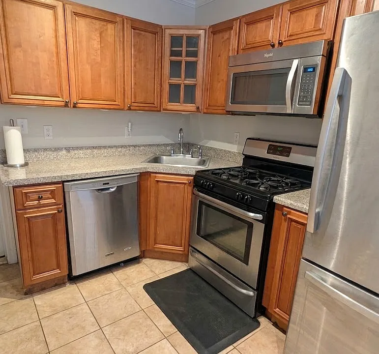 9 Medford St #1Z