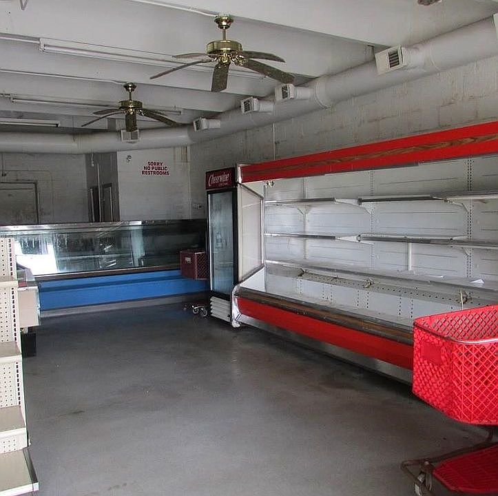 2nd image of 101 Secona Rd