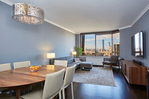 1st image of 630 1st Ave APT 32H