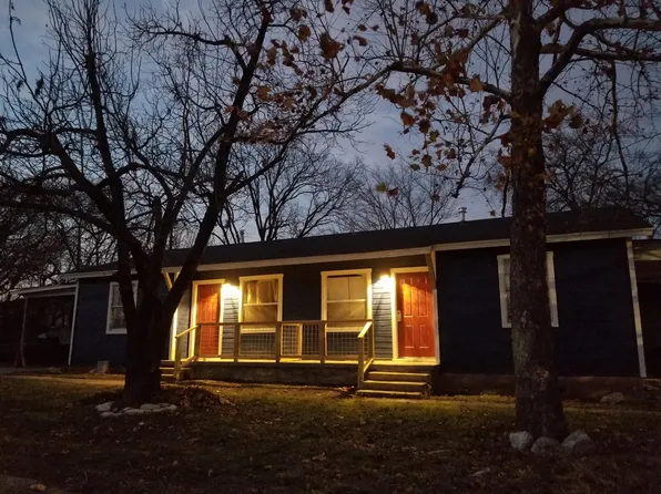 702 Urbantke Ln #A, Copperas Cove, TX 76522