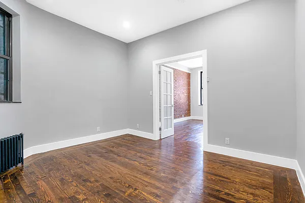 Rented by Cooper & Cooper Real Estate | media 21