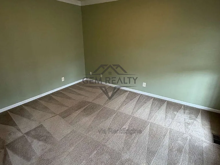 10410 Silver Creek Ct — Photo 20