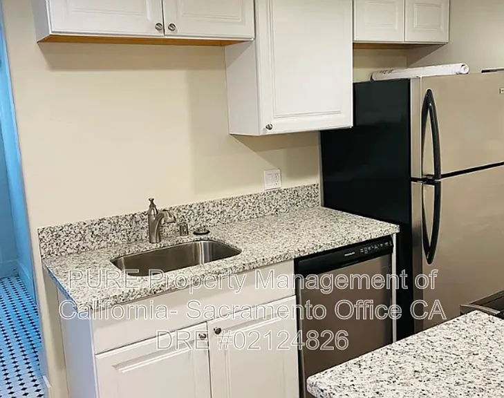3644 1st Ave #C — Photo 2