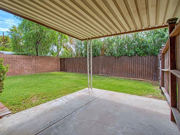 Covered Back Patio - Fenced Yard