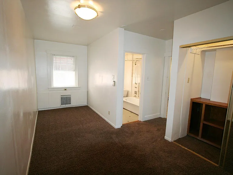 720 E 12th Ave #3 — Photo 6
