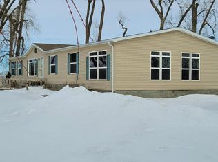 46226 228th St, Rutland, SD 57057