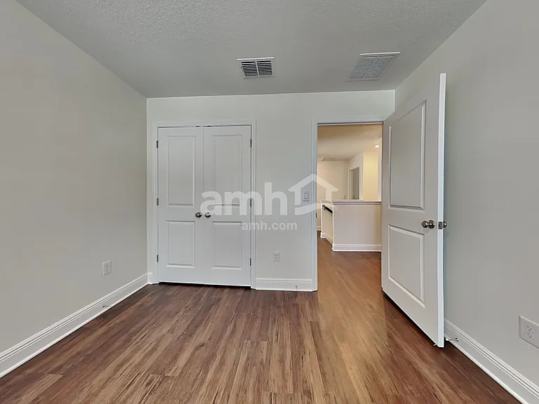 27334 Saint Andrews Ave — Photo 20