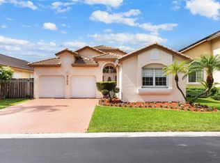 9764 NW 32nd St, Doral, FL 33172