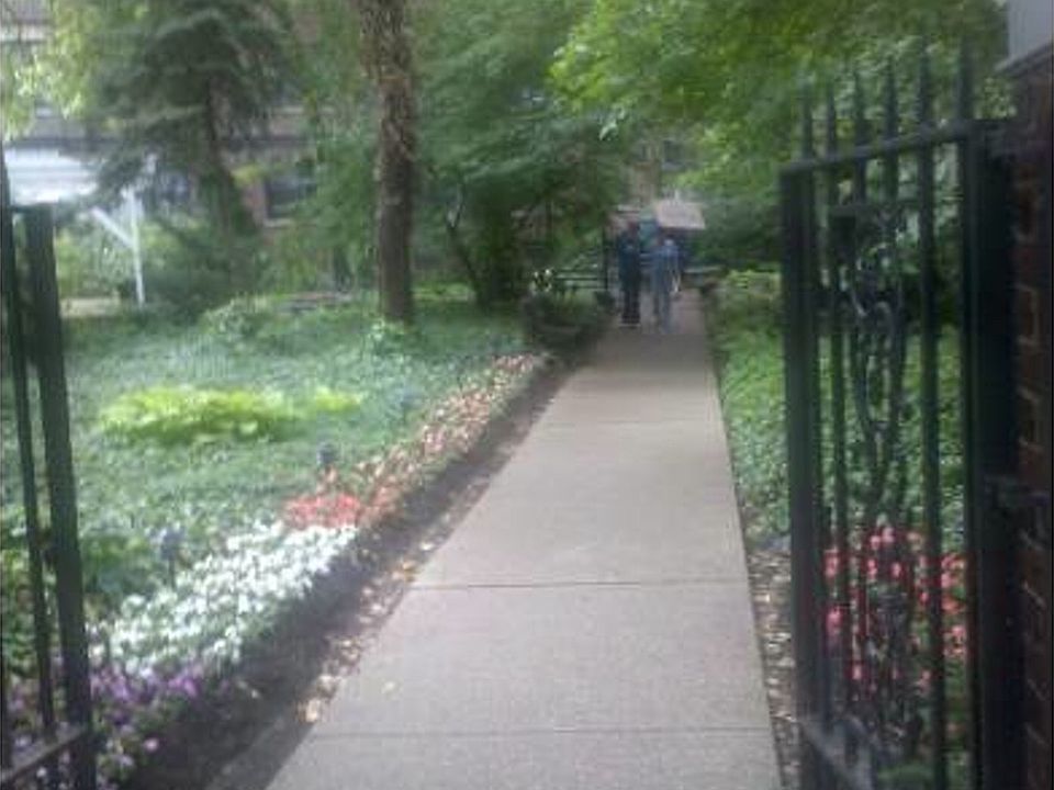 1st image of 525 W Arlington Pl #111