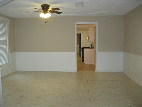 4th image of 4307 Stonewall St