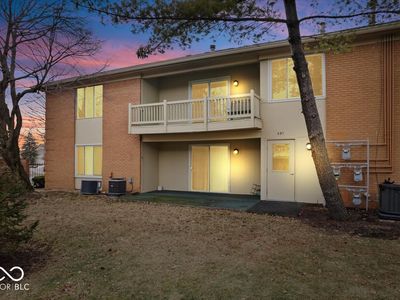 581 W Hunters Dr APT D, Carmel, IN, 46032