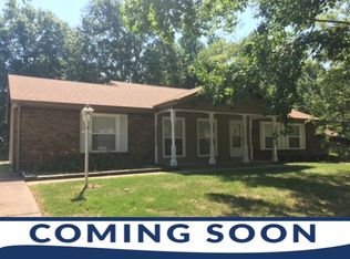 12718 Meadowdale Dr, Saint Louis, MO