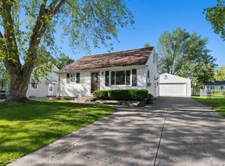 1587 Amy St, Green Bay, WI 54302