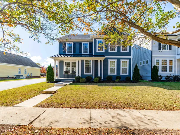 108 Bridge St, Smithfield, NC 27577