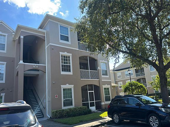 3rd image of 7990 Baymeadows Rd E Unit 706