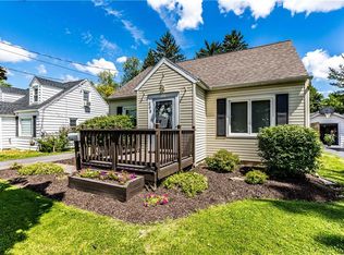 205 Windemere Rd, Syracuse, NY 13219
