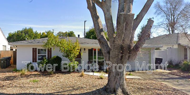 2nd image of 5645 Johns Dr