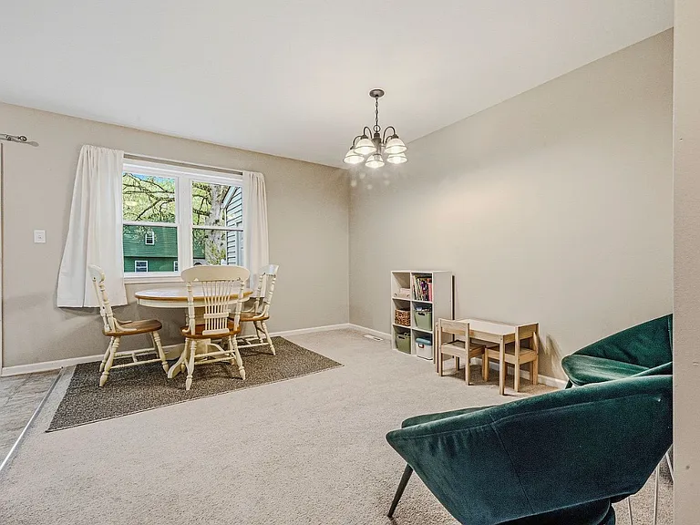 1 Waltham St — Photo 9