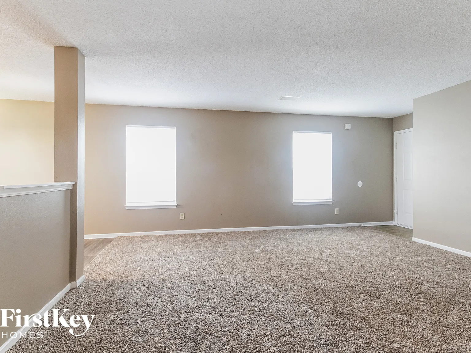 3 bed, 2.0 bath, 2225 sqft, $2,105 — Photo 3