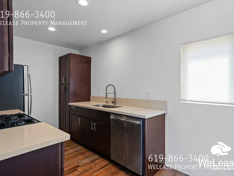 1456 Rosecrans St — Photo 3