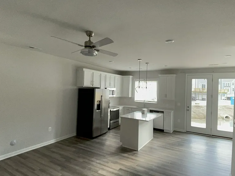 5512 Wenrich Dr #1 — Photo 6