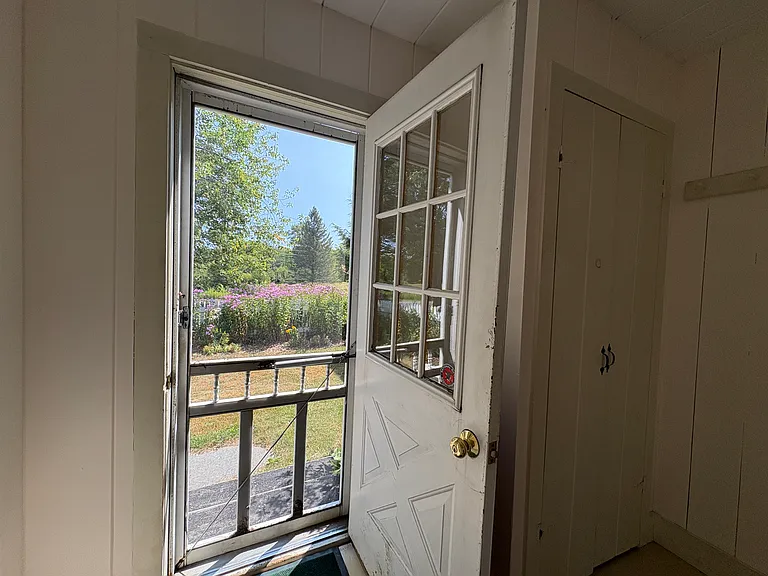528 Sennebec Rd — Photo 3