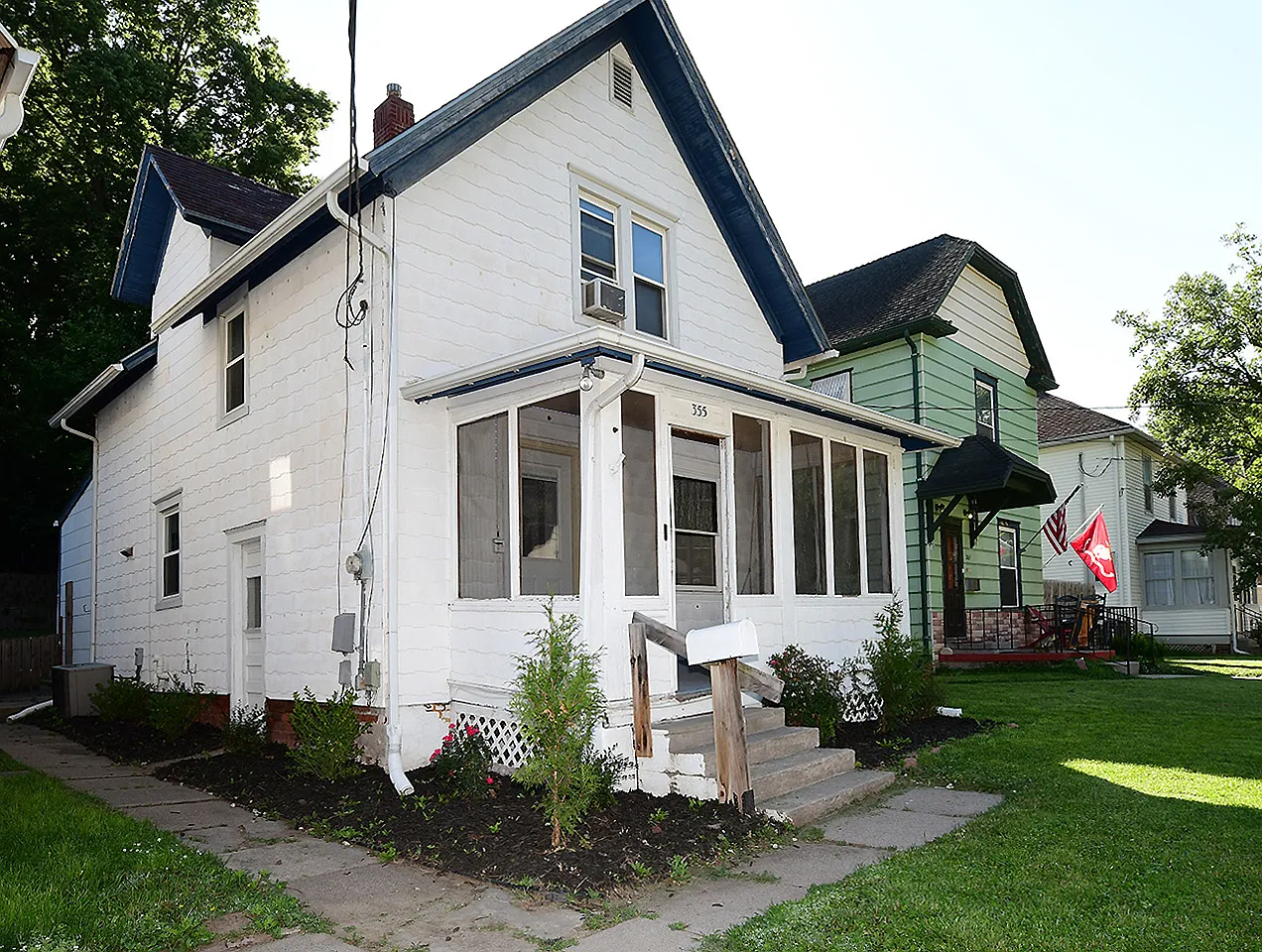 355 Lincoln Avenue Council Bluffs, IA 51503 - 1 — Photo 3