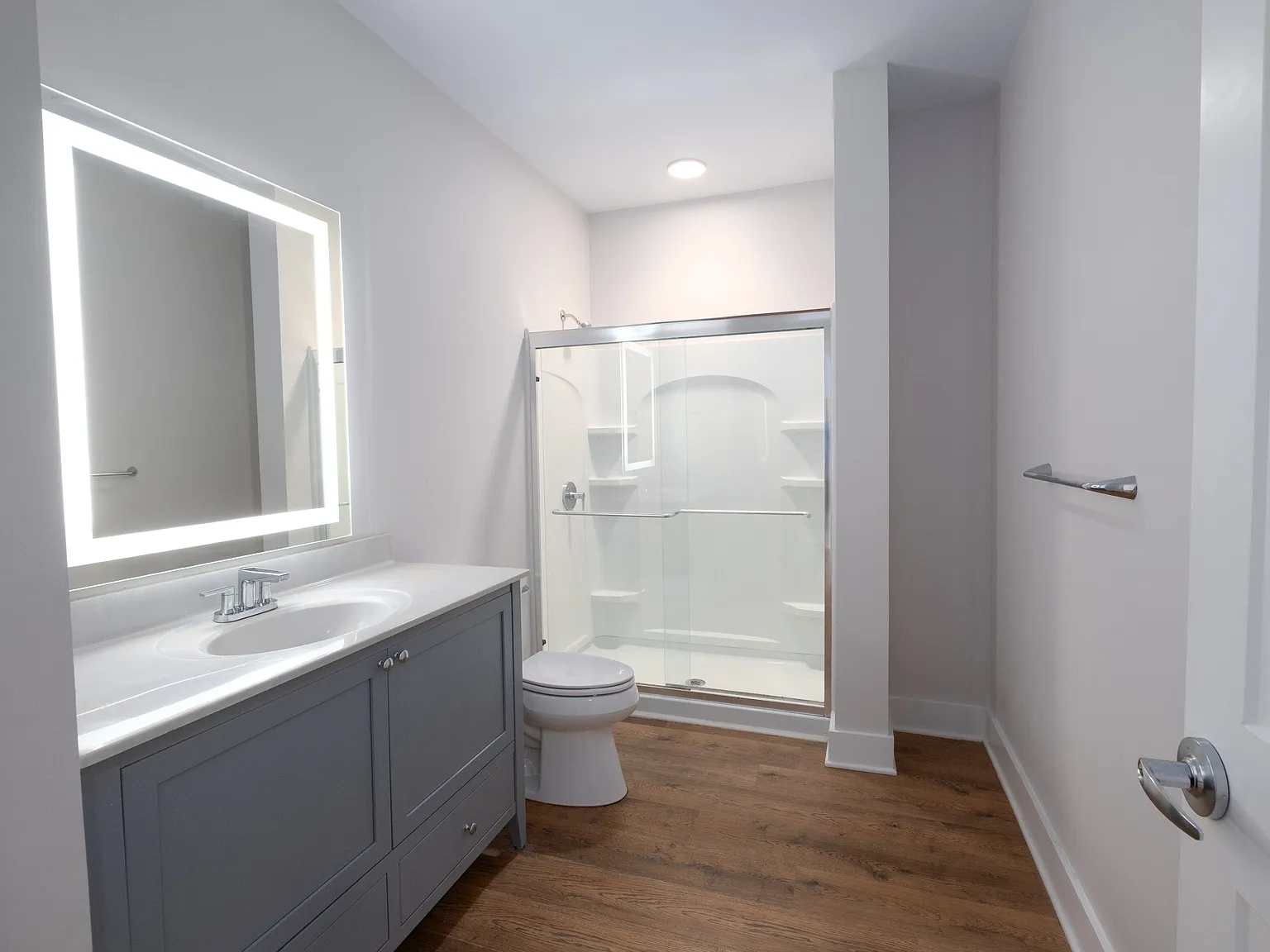 1 bed, 735 sqft, $2,800 — Photo 3