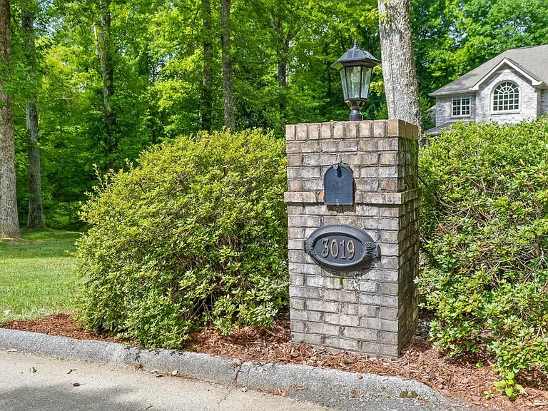 3019 Wingfield Ct — Photo 50