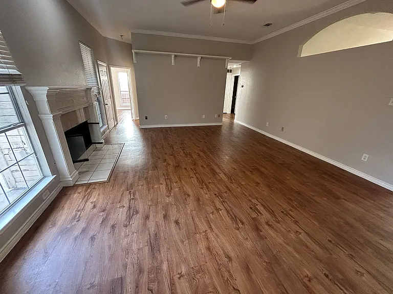 4217 Oak Grove Dr — Photo 22