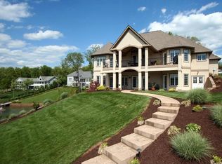 143 Marvin Gardens Dr, Moneta, VA 24121