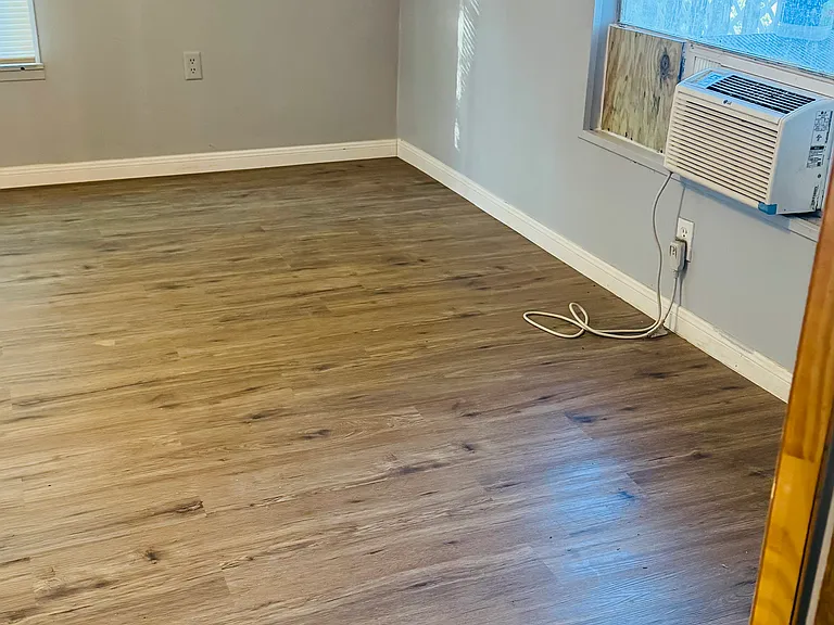 9100 Puritan Way — Photo 12