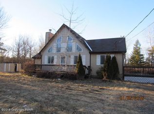 389 Kuhenbeaker Rd, Blakeslee, PA 18610