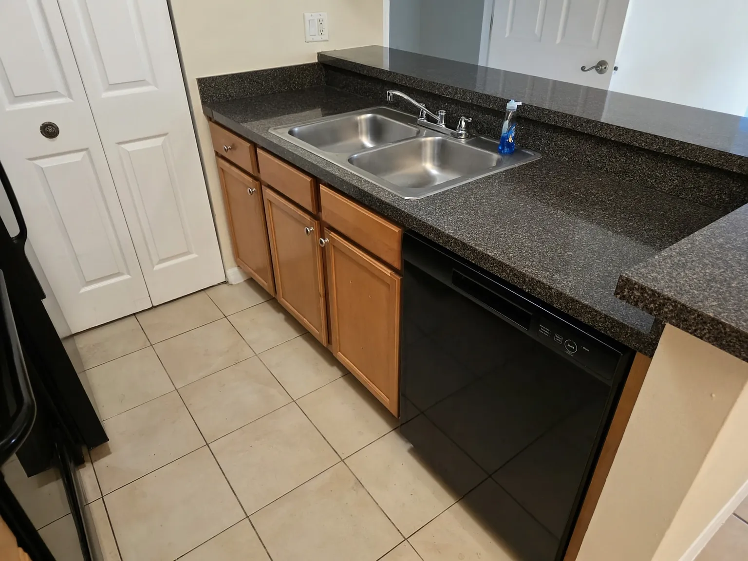 703 Parsons Lake Path — Photo 2