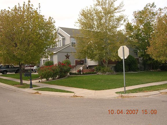 3rd image of 2828 W Misty Oaks Dr