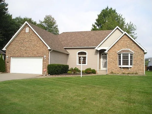 3003 Fallehn Dr photo 1
