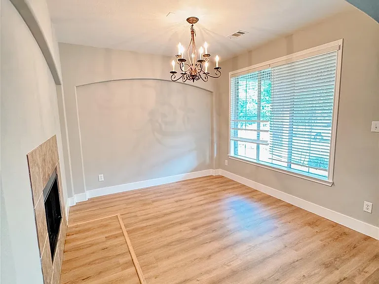1008 Caudle Ln — Photo 7