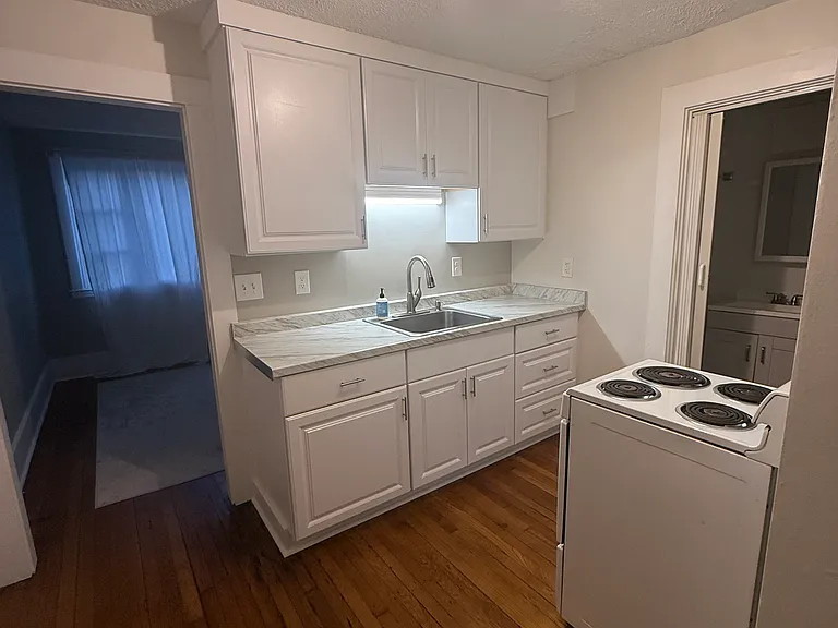 59 Washington St #1 — Photo 2