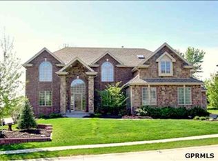 19255 Walnut St, Omaha, NE 68130