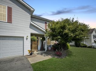 103 Northern Ct, Mount Hope, WV 25880