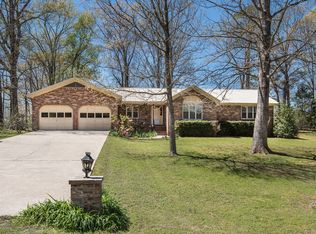 390 Nix Mill Pond Rd, Phil Campbell, AL 35581