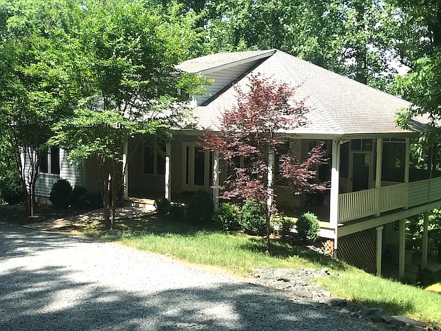 741 Dry Bridge Rd photo 1