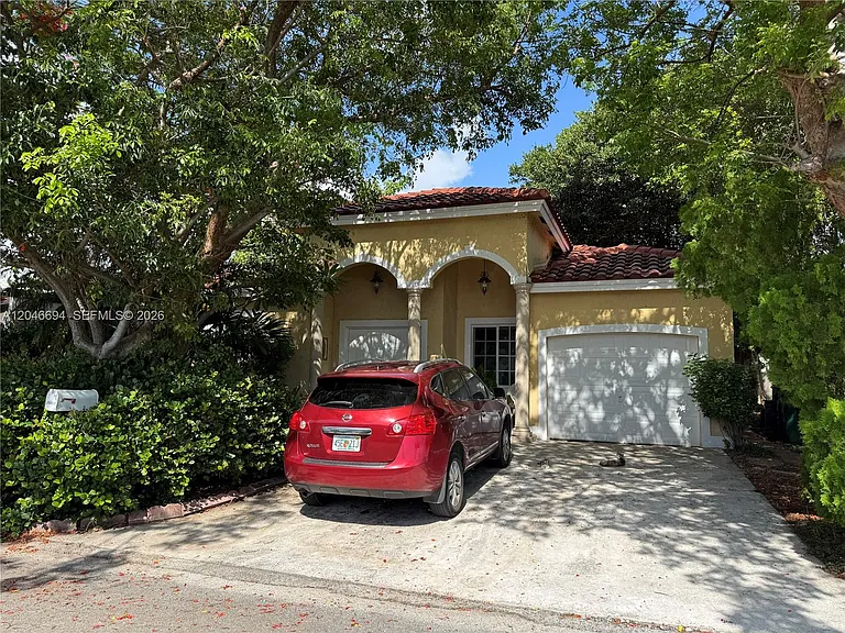20808 SW 86th Ct — Photo 1