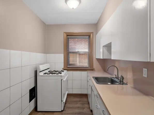 3535 Lawn Ave #1F, Saint Louis, MO 63139