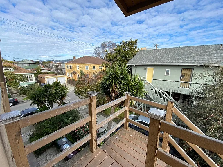 817 52nd Street — Photo 9
