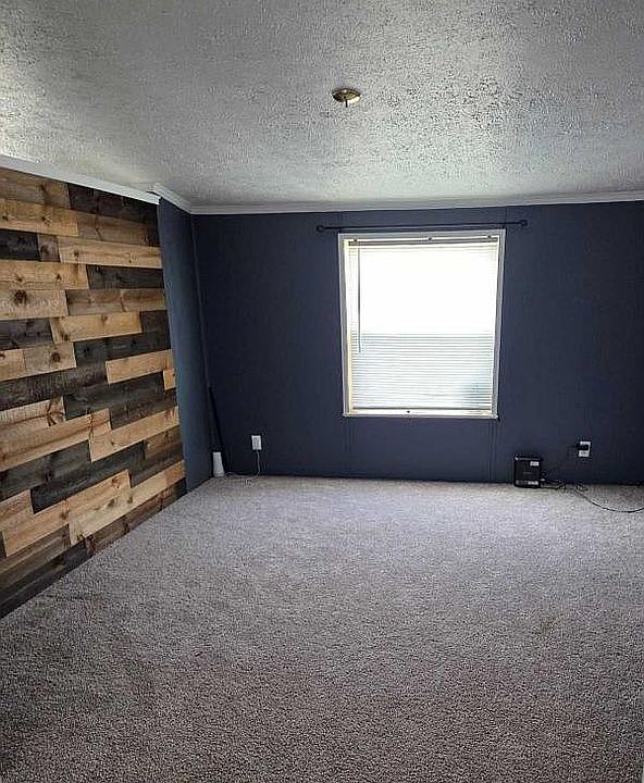2nd image of 26632 Shiawassee Ln